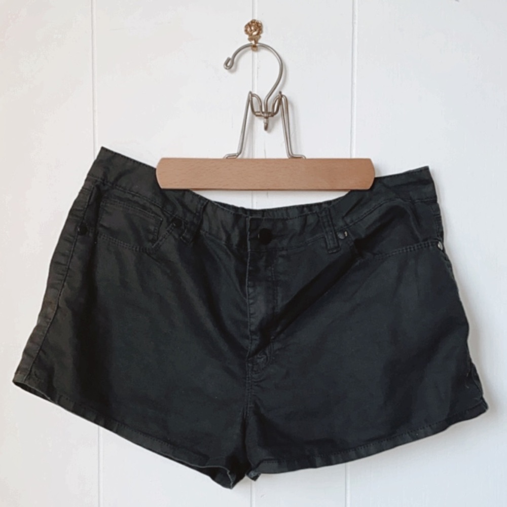 black short